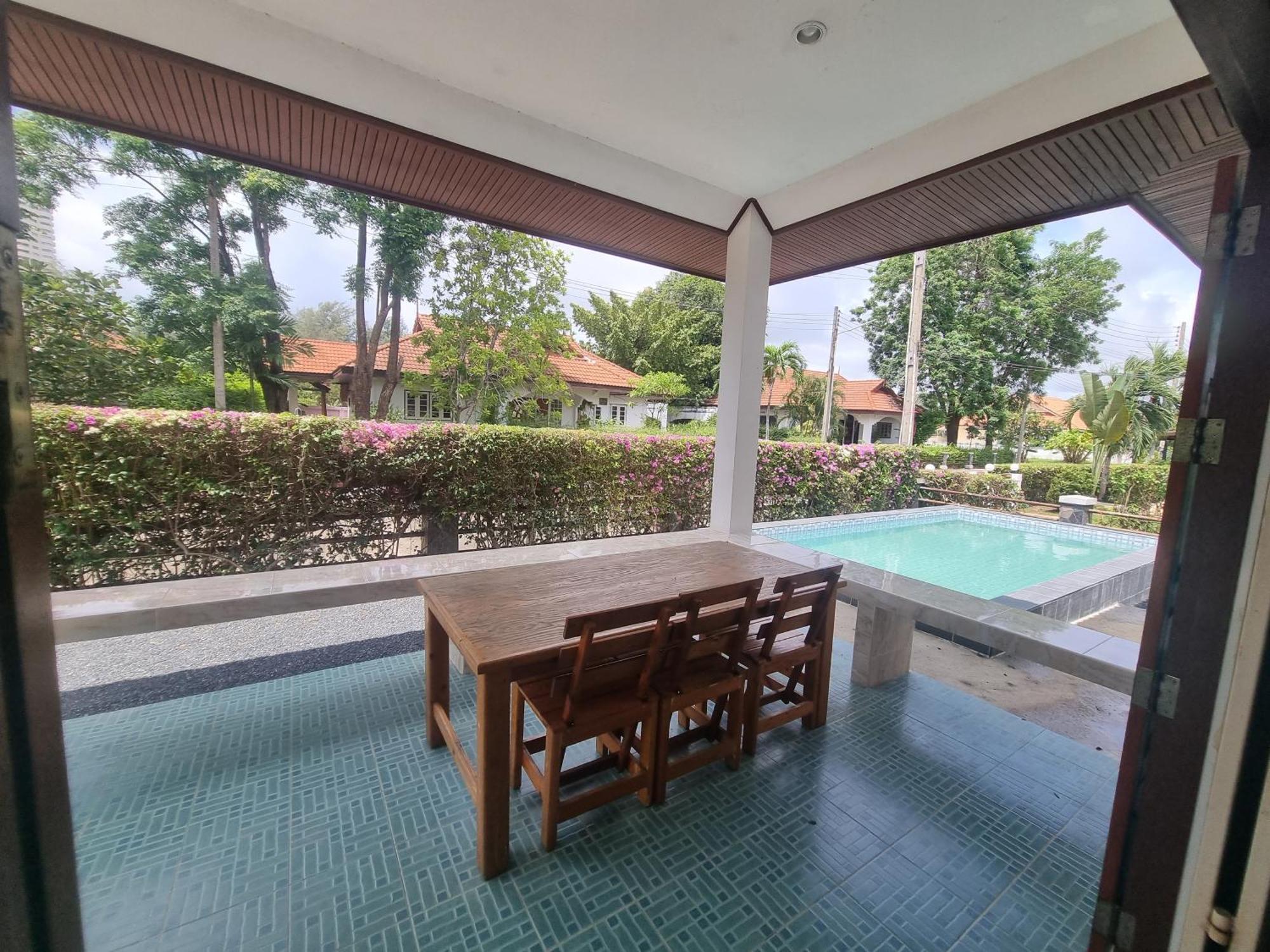 Mae Rampung Beach House Pool Villa Rayong Exterior photo
